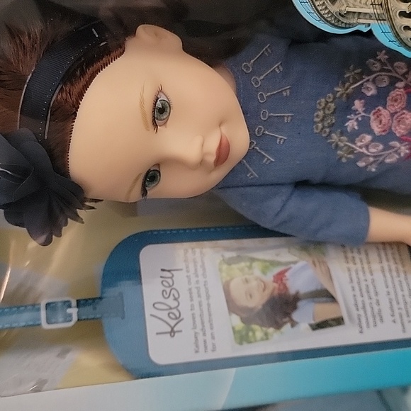 Journey Girls 18" Kelsey Italy 2015 Toys"R"US, New Sealed - Picture 3 of 15